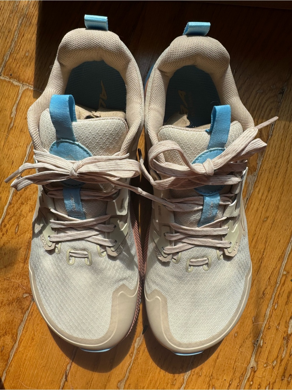 Altra lone peak 7 trail runners size 8 tan - Picture 2 of 6